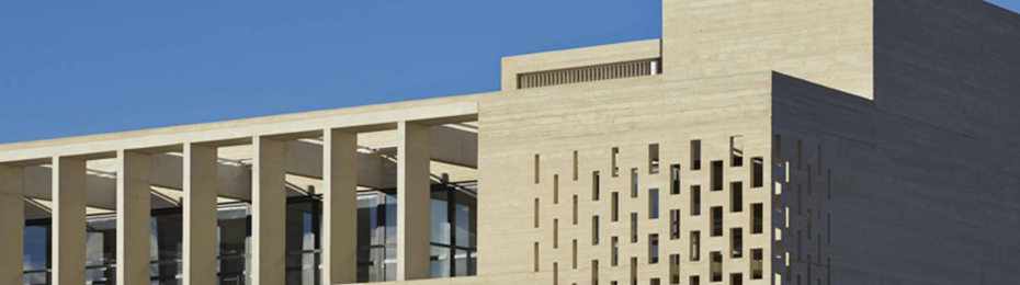 Médiathèque Montaigne. Crédit photo : CAUE 34