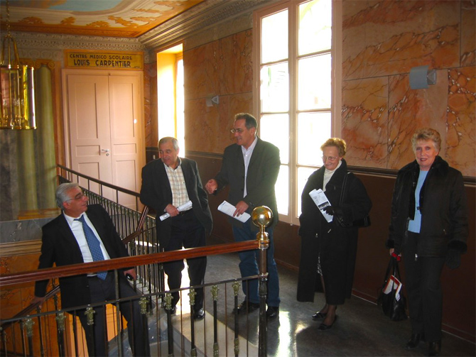 Visite de la nouvelle mairie de Saint-Chinian avec les élus de Colombiers en 2004